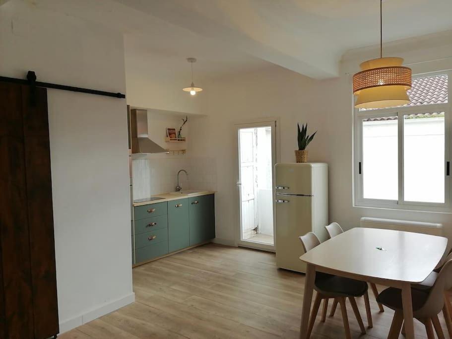 Apartamento Completamente Equipado Centro Ferrol Exterior photo